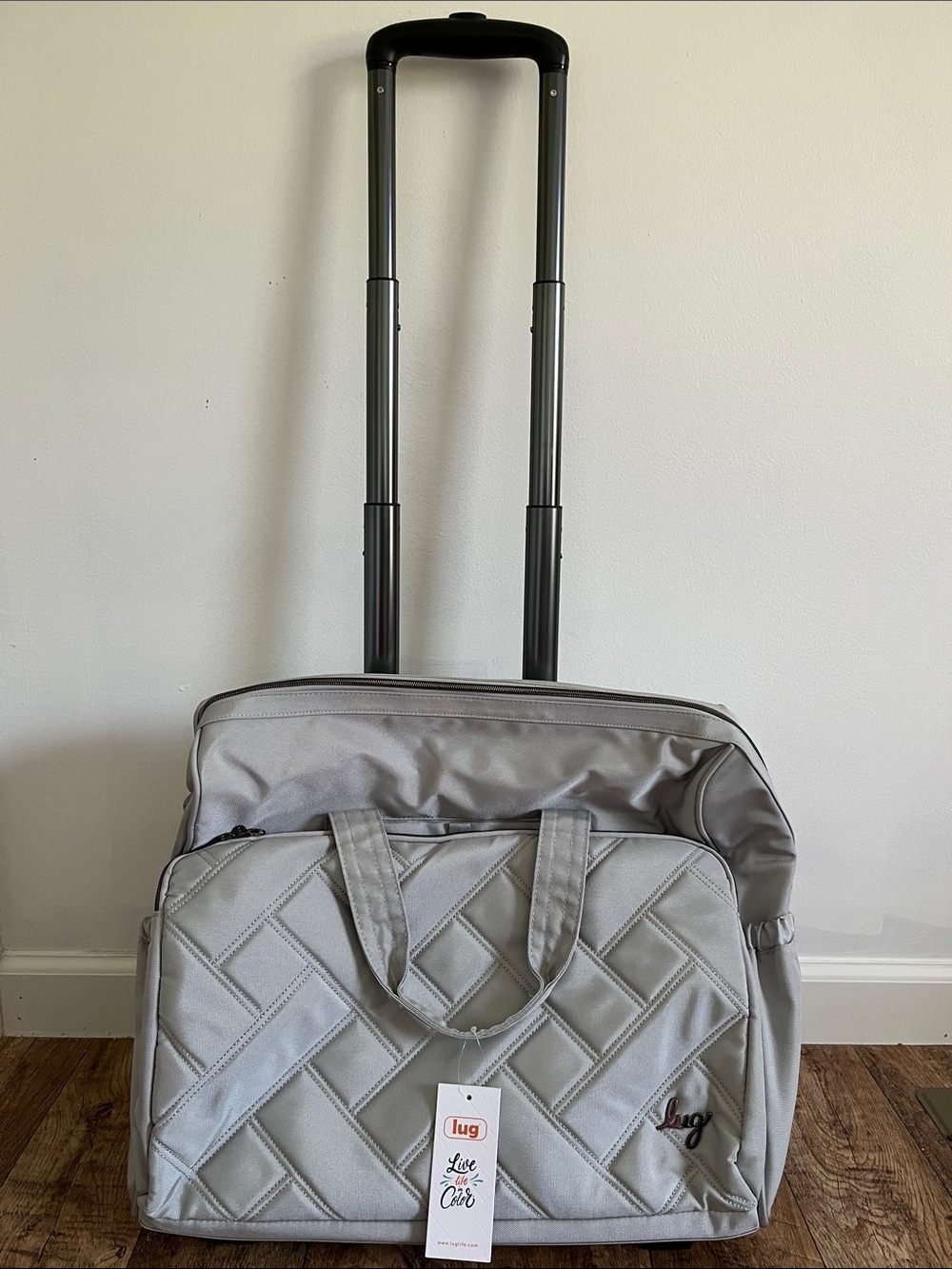 LUG - Locomotion Ultra X RFID Rolling Travel Bag in Cloud Grey (5.75 lbs) - Picture 5 of 11